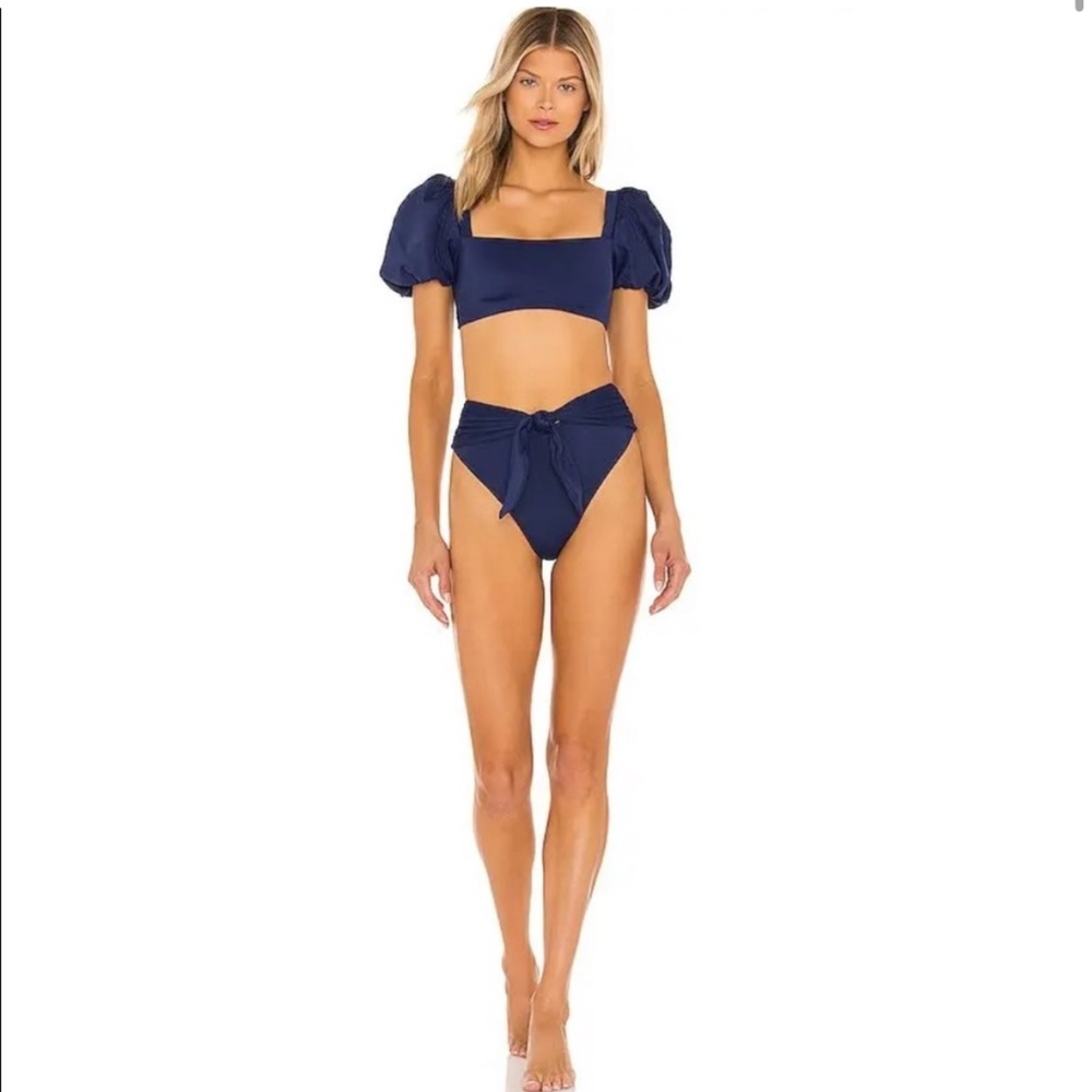 AGUA BENDITA NWT Calista Proa Top & Isabella Bottoms Bikini Swimsuit Set M Navy